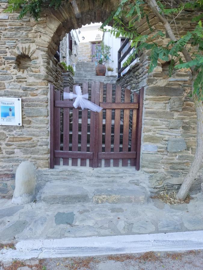 Arnados Monte Kechros旅馆 外观 照片